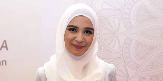 Tanpa Rencana, Shireen Sungkar Hamil Anak Ketiga Tanpa Rencana, Shireen Sungkar Hamil Anak Ketiga
