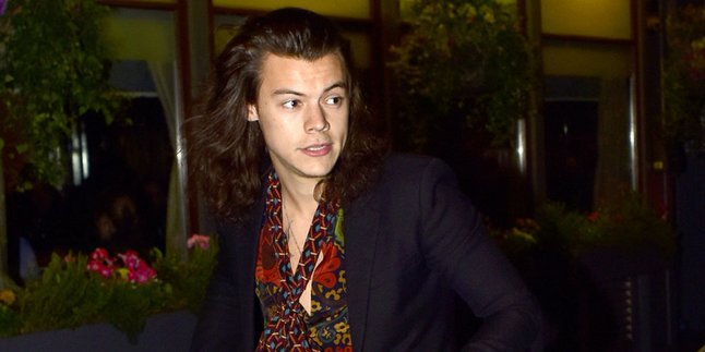 Tanpa Zayn Malik di Sisa Tur, Harry Styles Tetap Rasakan Terbaik