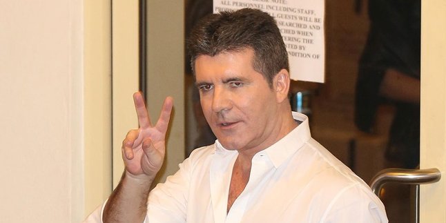 Tanpa Zayn Malik, Simon Cowell: One Direction Tetap Mengagumkan