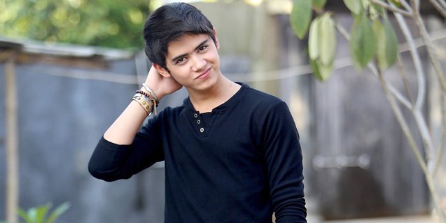 Tante Aliando Syarief Tak Masalah Dibilang Aji Mumpung