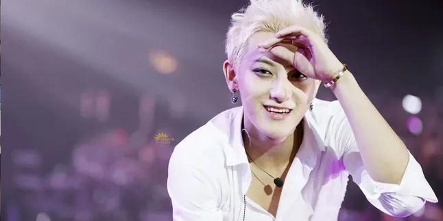 Tao EXO Diberitakan Cium Wanita, SME Siap Gugat Media China