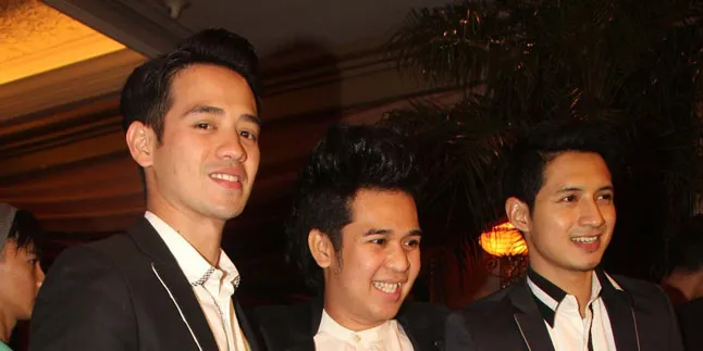 Tarra Budiman dan Chand Kelvin Jenguk Olga ke Rumah