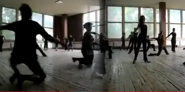 Tarian Super Sulit, Jangan Ditiru!