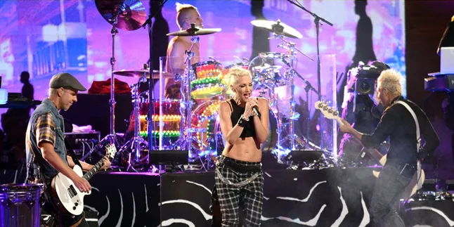 Tarik Peredaran Klip 'Looking Hot', No Doubt Minta Maaf