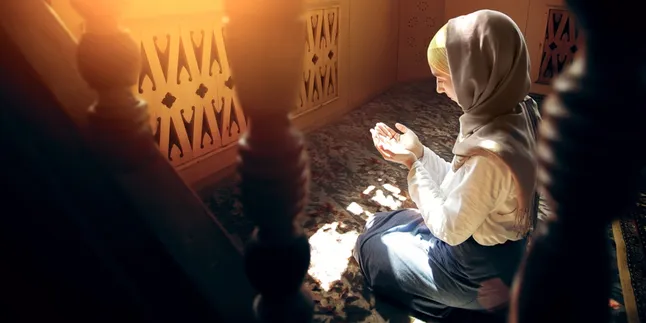 Tata Cara Sholat Istikhoroh Lengkap dengan Niat Sekaligus Bacaan Doanya