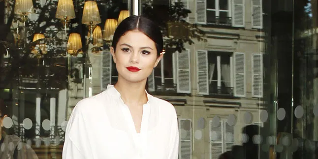 Taylor Swift & Calvin Dikabarkan Putus, Ini Respon Selena Gomez