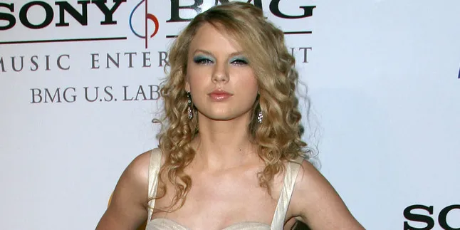 Taylor Swift Bawa Tren Lama Kembali Hidup