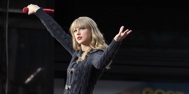 Taylor Swift Bertahan Nyanyikan Kisah Kehidupannya