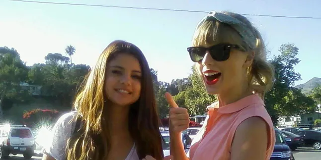 Taylor Swift dan Selena Gomez Sahabat Dalam Cinta
