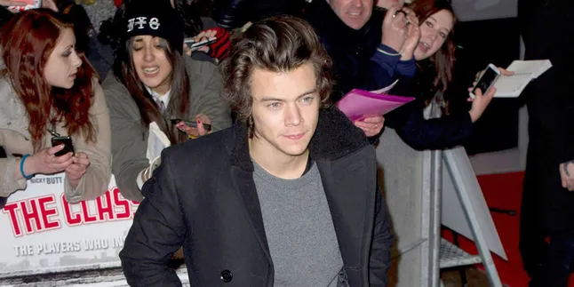 Taylor Swift - Harry Styles Tertangkap Sedang Berduaan Taylor Swift - Harry Styles Tertangkap Sedang Berduaan