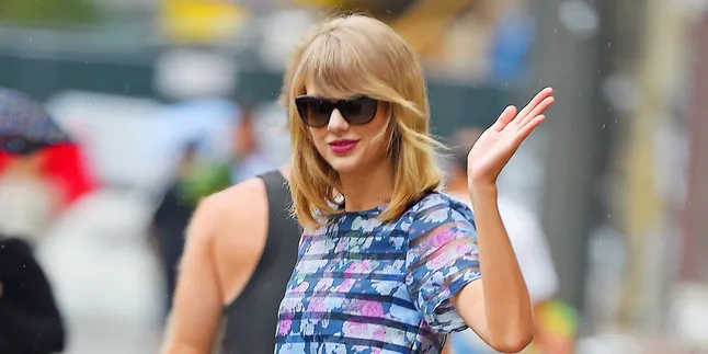 Taylor Swift Menghubungi Sendiri Celebrity Guest di Konser Turnya