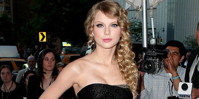 Taylor Swift Sarankan Selena Gomez Balas Dendam ke Bieber