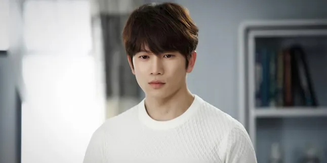 Teaser Drama 'Defendant', Ji Sung Menangis Karena Dipenjara Teaser Drama 'Defendant', Ji Sung Menangis Karena Dipenjara