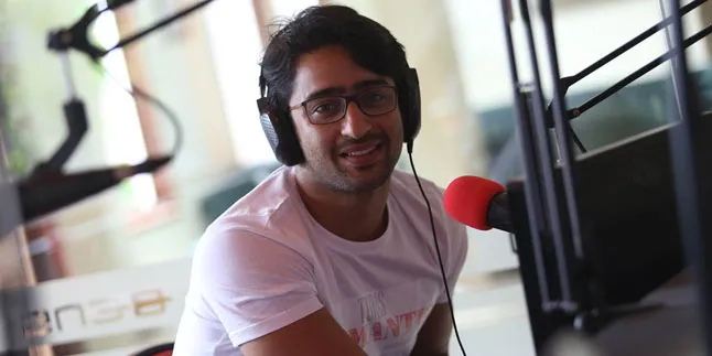 Tebak! Media India Ajak Fans Ungkap 'Kebohongan' Tentang Shaheer Tebak! Media India Ajak Fans Ungkap 'Kebohongan' Tentang Shaheer