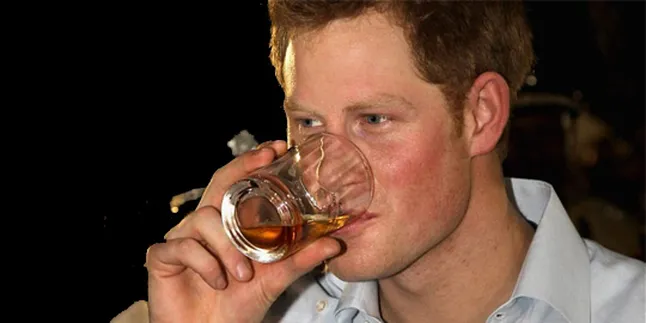 Teman Bugil Pangeran Harry Angkat Bicara