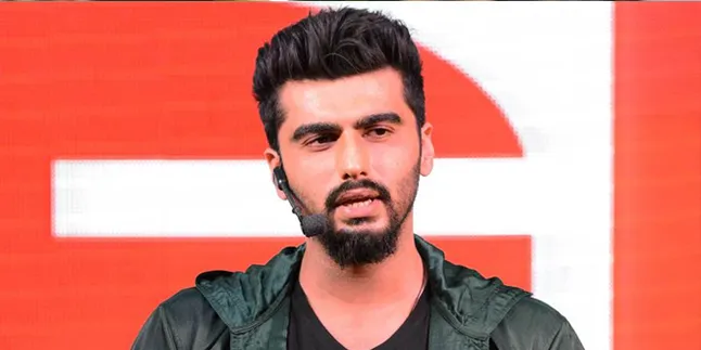 Temani Boney Kapoor Urus Kematian Sridevi, Arjun Kapoor Terbang ke Dubai Temani Boney Kapoor Urus Kematian Sridevi, Arjun Kapoor Terbang ke Dubai