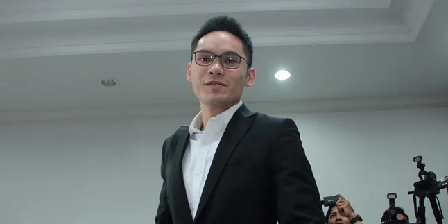 Tenang Hadapi Kisruh Rumah Tangga, Ben Kasyafani Siap Jadi Duda? Tenang Hadapi Kisruh Rumah Tangga, Ben Kasyafani Siap Jadi Duda?