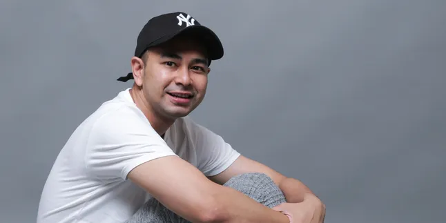 Terawang Mata, Mbah Mijan: Raffi Ahmad Punya Hubungan Spesial Dengan Ayu Ting Ting Terawang Mata, Mbah Mijan: Raffi Ahmad Punya Hubungan Spesial Dengan Ayu Ting Ting