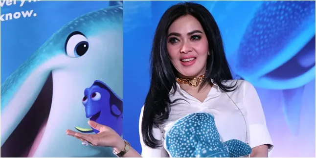 Terbang ke London, Syahrini Unggah Video Makanan Mewah Pesawatnya