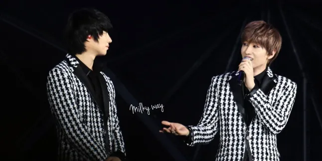 Terima Tantangan Eunhyuk dan Donghae, Heechul Ikut Basah Terima Tantangan Eunhyuk dan Donghae, Heechul Ikut Basah