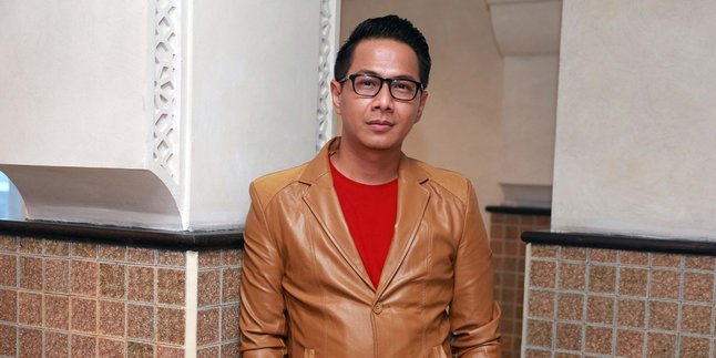 Teringat Sosok Mendiang Mike Mohede, Delon Jagokan Joan di Indonesian Idol