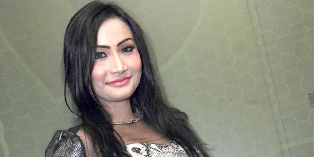 Terinspirasi Mantan, Fetty Febiola Rilis 'Super Sexy'