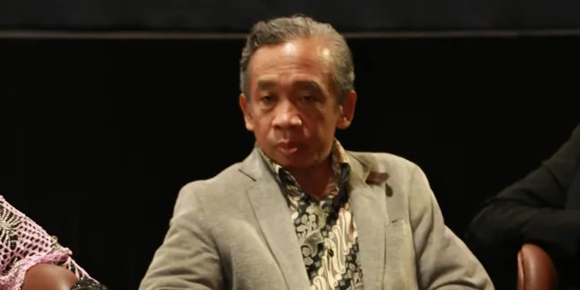 Terjerat Kasus Ijazah Palsu, Qomar Divonis 17 Bulan Penjara