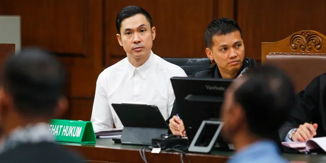Terkait Kasus Harvey Moeis, Sandra Dewi Ada Kemungkinan akan Dihadirkan ke Persidangan Terkait Kasus Harvey Moeis, Sandra Dewi Ada Kemungkinan akan Dihadirkan ke Persidangan