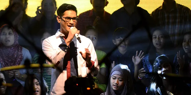 Terkendala Badai, Afgan 'Tertahan' Sehari di Vietnam
