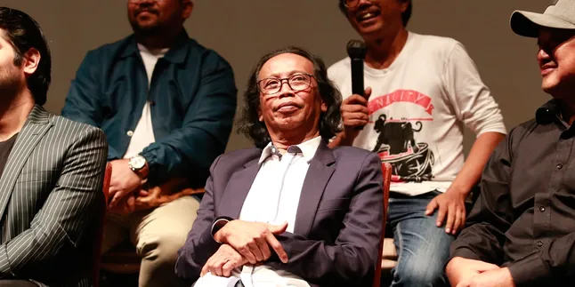 Terkuak! Hantu Pocong Mumun Rupanya Berdasar Kisah Nyata, Mandra Sempat Stres Saat Diadaptasi ke Film Terkuak! Hantu Pocong Mumun Rupanya Berdasar Kisah Nyata, Mandra Sempat Stres Saat Diadaptasi ke Film