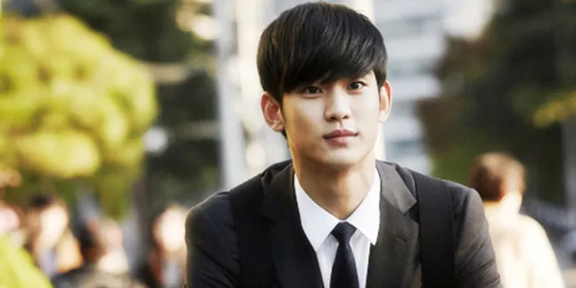 Terkuak! Kim Soo Hyun Ternyata Pernah Jadi 'Pengemis'