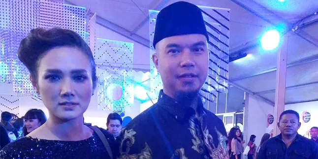 Terlalu Mahal, Ahmad Dhani Belum Mampu Beli Kebaya Anne Avantie