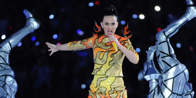 Terlalu Semangat, Antrian Masuk Konser Katy Perry Sedikit Ricuh