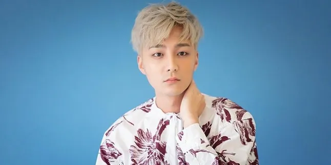 Terlibat Grup Chat Mesum, Roy Kim Diam-Diam Sudah Pulang ke Korea Untuk Investigasi Terlibat Grup Chat Mesum, Roy Kim Diam-Diam Sudah Pulang ke Korea Untuk Investigasi