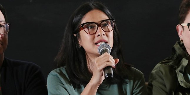 Involved in 'CRAZY TEACHERS', Dian Sastro Speaks Out About Female Producers in the Film World