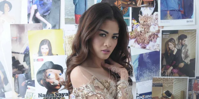 Terlibat Kasus Prostitusi, Hesty Klepek-Klepek Dipecat Dari Label