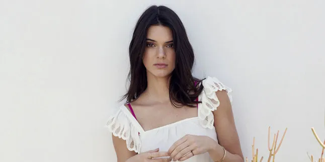 Terlibat Persaingan, Kendall Jenner 'Langkahi' Kim dan Kanye West