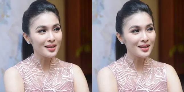 Terlihat Langsing, Sandra Dewi Malah Sebut Tubuhnya Bengkak di 8 Bulan Kehamilan
