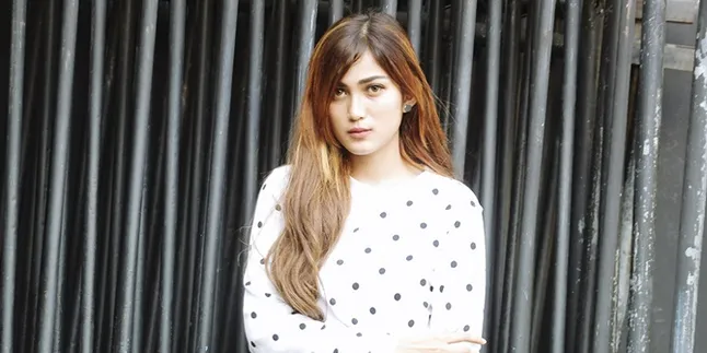 Ternyata Evelyn Kremes Sejak Balita Sudah Berani Manggung dan Bergoyang Dangdut