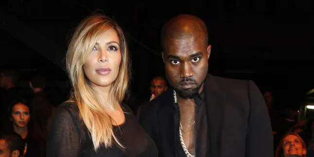 Ternyata Kim Kardashian Ditolak Menikah di Istana Versailles