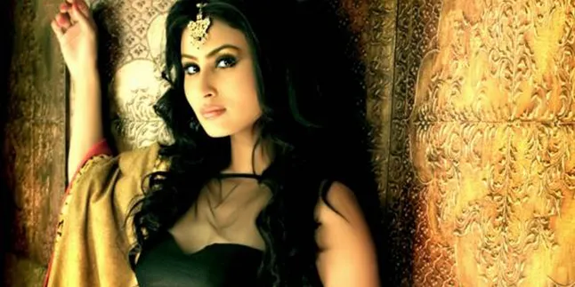 Ternyata, Mouni Roy Pernah Tolak Peran Jadi Dewi Sati Ternyata, Mouni Roy Pernah Tolak Peran Jadi Dewi Sati