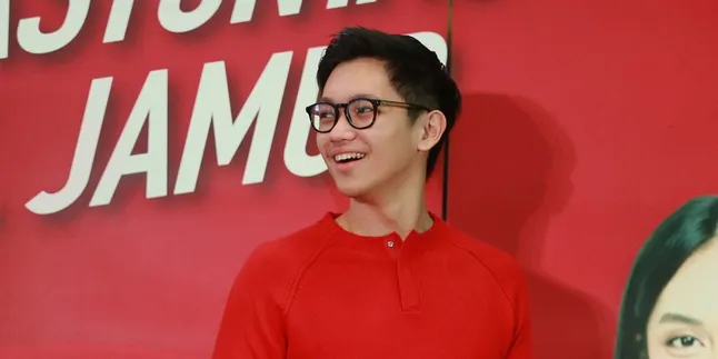 Ternyata Selangkangan Brandon Salim Selalu Gatal Bila Berkeringat