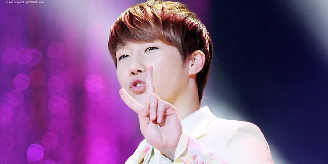 Terpilih Jadi K-Pop Star Terseksi, Sunggyu Pamer Goyangan Gokil