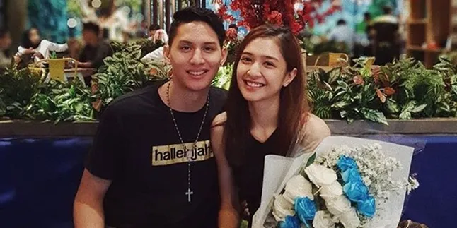 Terpisah Jarak, Mikha Tambayong & Daniel Wenas Saling Tulis Pesan Valentine