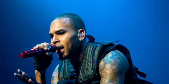 Tersandung Kasus Hukum, Bagaimana Nasib Konser Chris Brown di Indonesia?