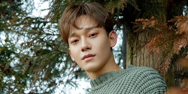 Tersebar Foto Terbaru Chen EXO Wajib Militer, Fans Senang Lihat Rambut Botak dan Senyumnya Tersebar Foto Terbaru Chen EXO Wajib Militer, Fans Senang Lihat Rambut Botak dan Senyumnya
