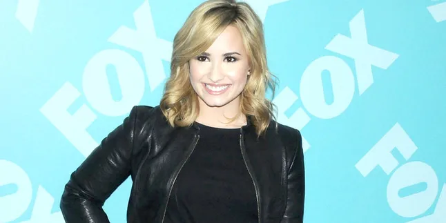 Tersinggung, Demi Lovato Mengumpat di X Factor!