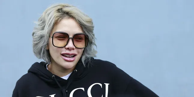 Tersinggung Disebut Mak Lampir, Nikita Mirzani Balas Sindir Aisyahrani?