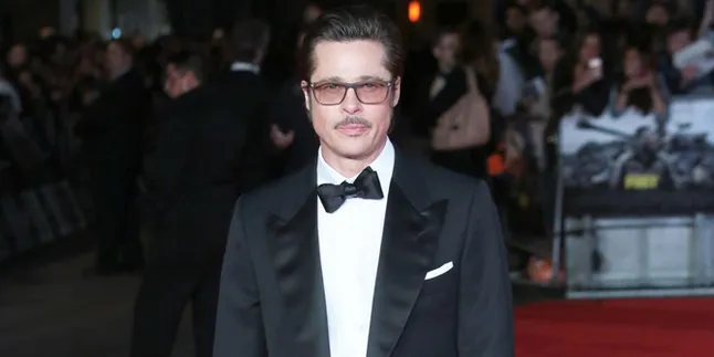 Tertangkap Mesra di Pesta, Brad Pitt Punya Pacar Baru?