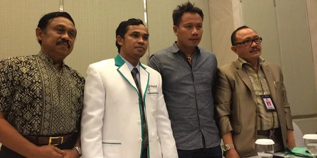 Tertipu Program Tak Tayang, Vicky Prasetyo Akan Somasi TVRI? Tertipu Program Tak Tayang, Vicky Prasetyo Akan Somasi TVRI?
